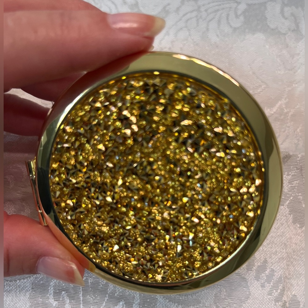 Glam Compact Mirror in Sparkling Gold with Organza Drawstring Dust Bag New - Picture 3 of 11